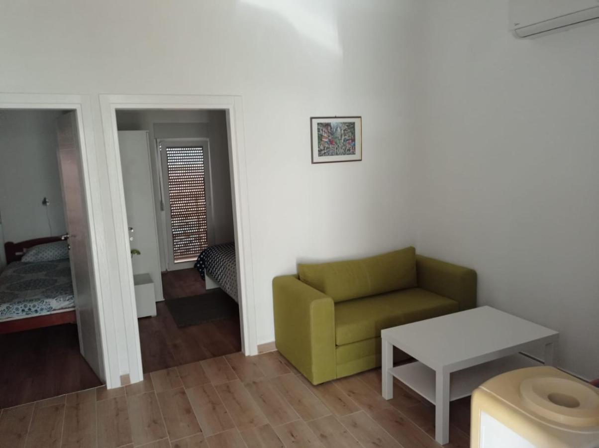 Ap Jurisic Apartment Bibinje Exterior photo
